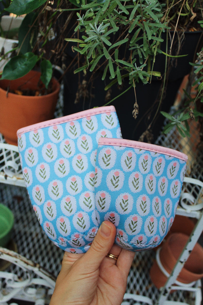 Blue w/ Pink Flowers Coffee Sleeve - Venti